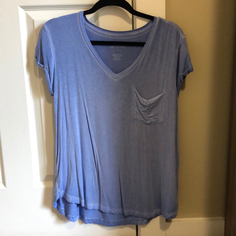 American Eagle soft and sexy tee